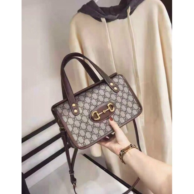Túi Xách Nữ Hoạ Tiết Quai Xách Mẫu Mới T1
