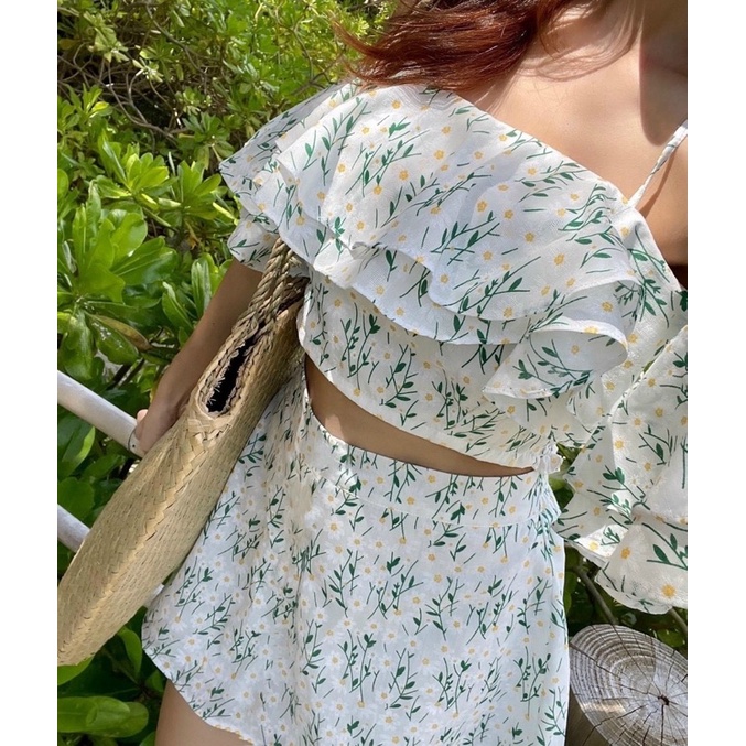 Set áo croptop chân váy hoa
