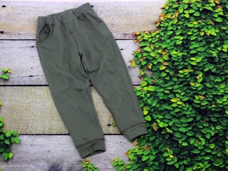 Quần jogger carter nỉ da cá bé trai