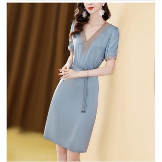 Đầm lụa cổ V phối ren cao cấp. Nhập QC
