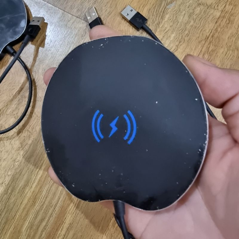 đế sạc nhanh không dây 9v/12v đế liền cổng sạc usb dài 1 mét