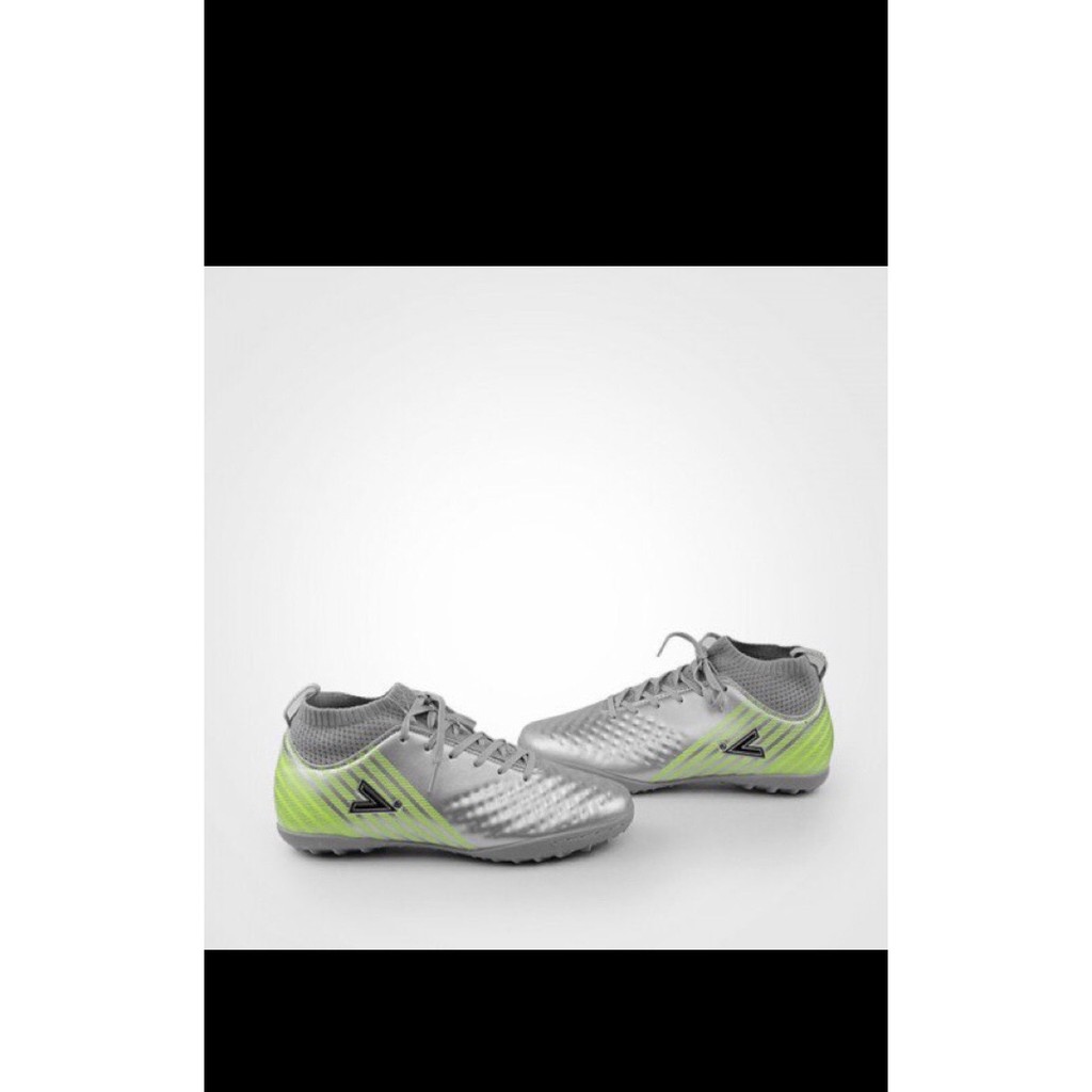 Giày bóng đá Mitre MT170434 (bạc)