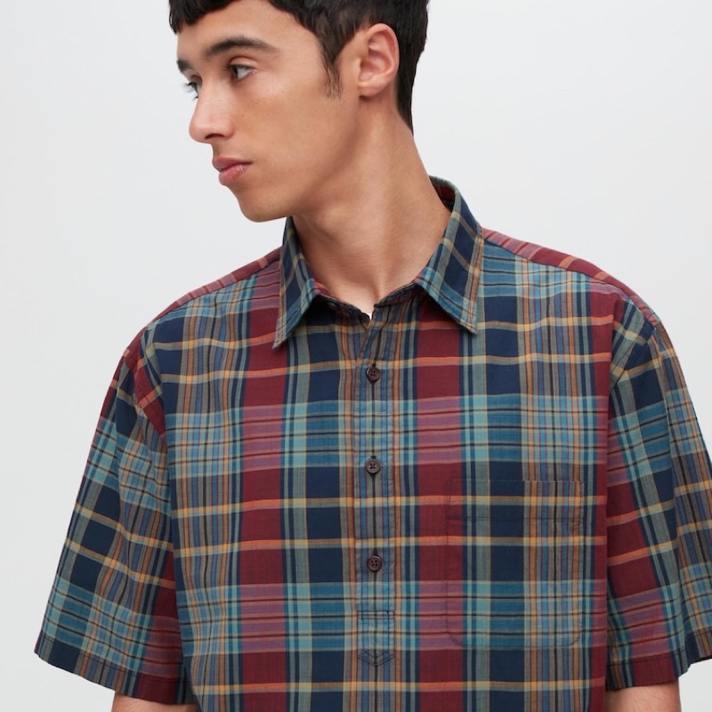 Áo sơ mi polo nam cộc tay kẻ caro thời trang của Uniqlo