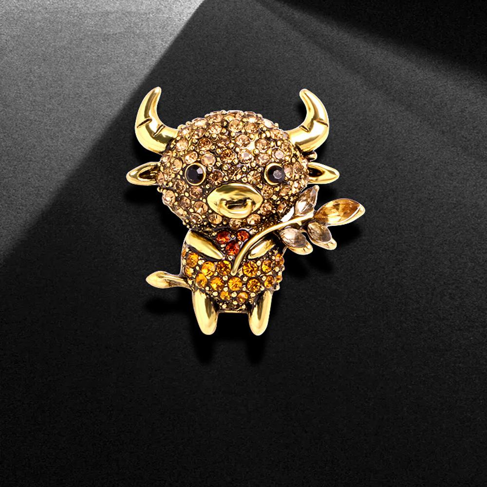 DWAYNE Cow Brooches Men Coat Women Opal Gifts Cute Animal Bag Lapel Pins