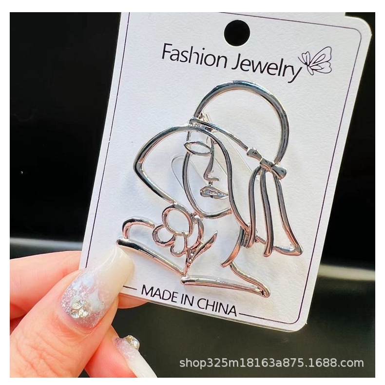 Trâm Cài Áo Hình Chiếc Nón Thiết Kế Đơn Giản Phong Cách Châu Âu Cổ Điển Thời Trang