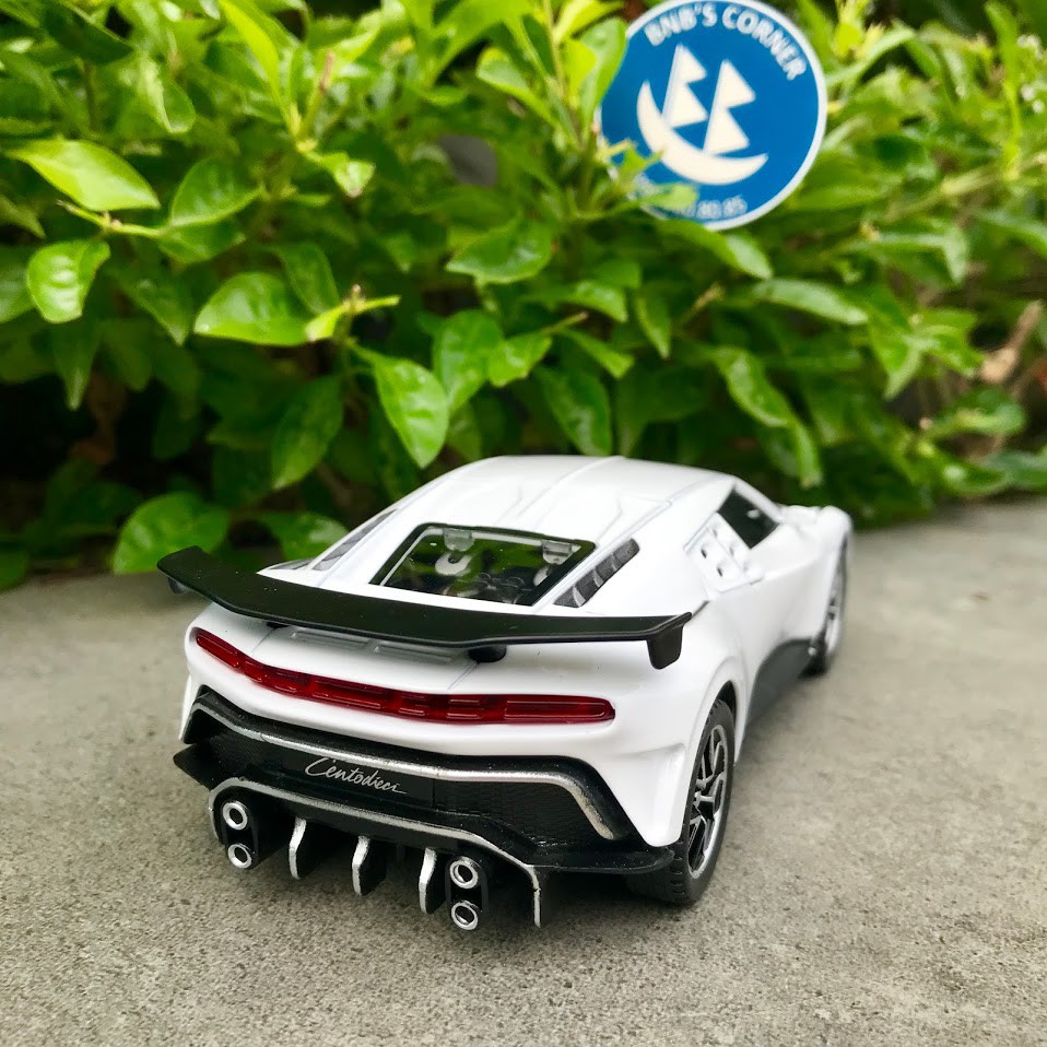 Xe mô hình Bugatti Centodieci tỉ lệ 1:32