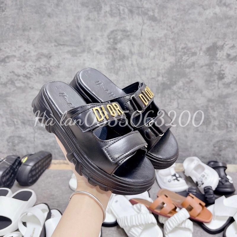 Dép lê 5CM  xuồng nâng đế cực xinh đế bánh mì. Mẫu Siêu HOT Chất Da Xin  Nhẹ Cao Cấp Chắc Chắn 2 Màu Trắng