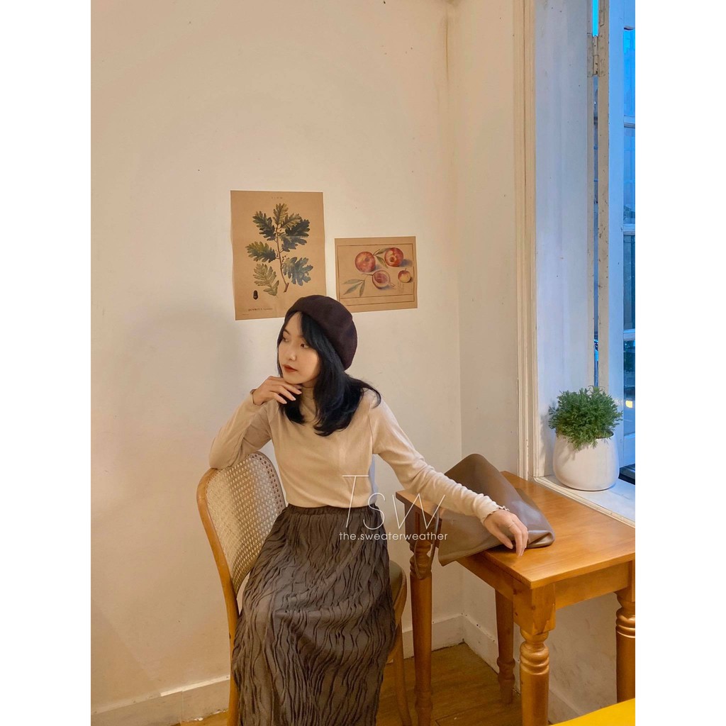 Áo thun ôm cổ xoăn dài tay | BigBuy360 - bigbuy360.vn