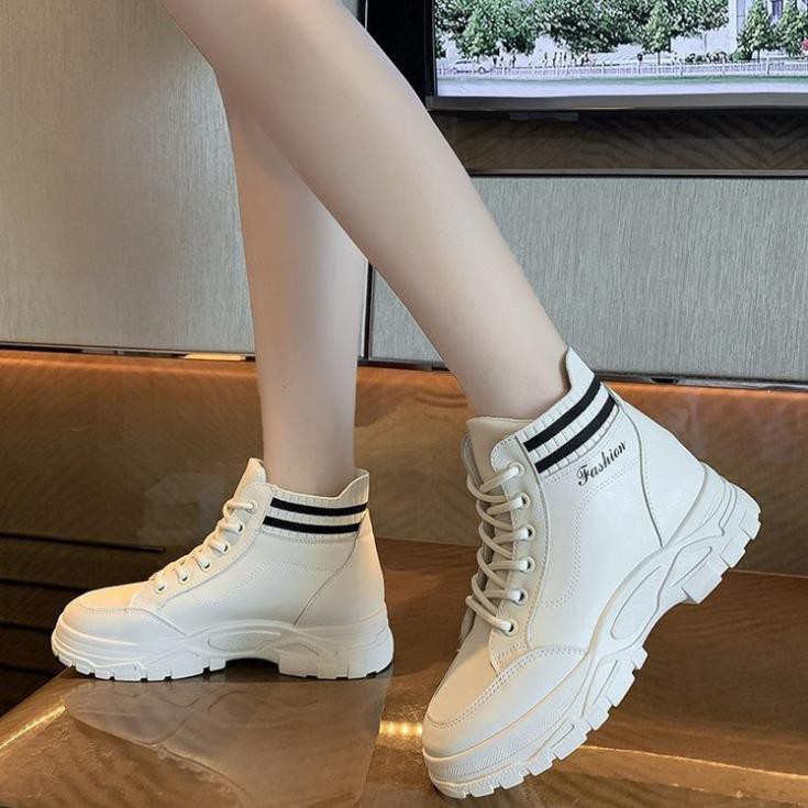 Giày Boots Nữ, Giày Nữ Cổ Cao Độn Đế Cao 3 Cm Chất Len Mềm Và Cá Tính Dáng Ôm Chân Thoải Mái Minhtushoes Giày Cao Cấp Nu | BigBuy360 - bigbuy360.vn