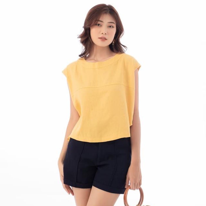 Set bộ linen áo cổ tròn form rộng kèm quần short trẻ trung, thời trang phong cách trẻ