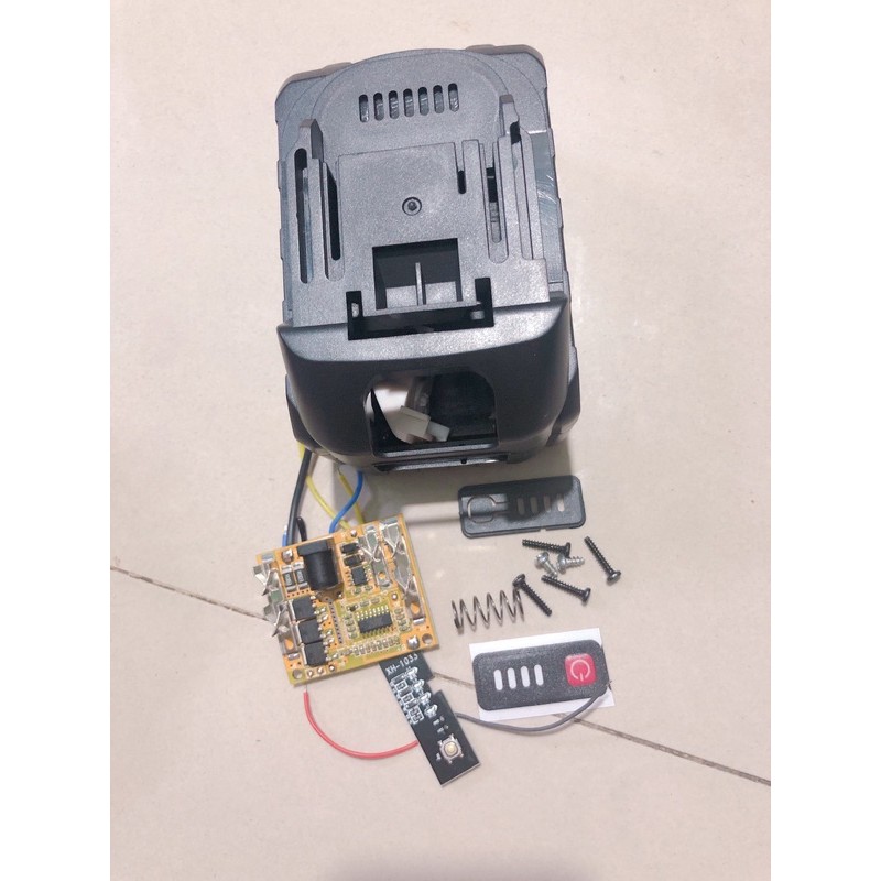 Combo bộ vỏ mạch makita 18v 5ah có led