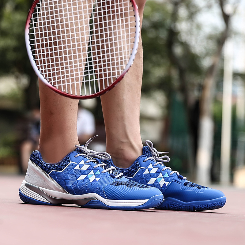 kho sẵn sàng giày cầu lông thích hợp cho nam và nữ đánh cầu lông mềm mại  Giày Sneaker  chất lượng cao Siêu nhẹ nghề nghiệpgiày cầu lông nữ giá rẻ giày cầu lông nam giá rẻ