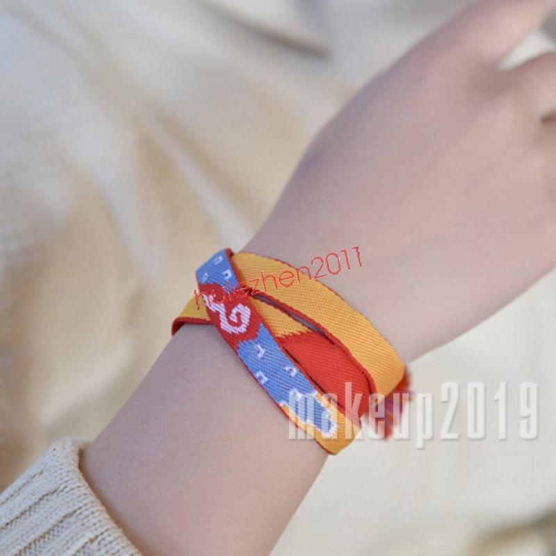 Dây đeo tay ngộ nghĩnh cho fan của phim hoạt hình Your Name