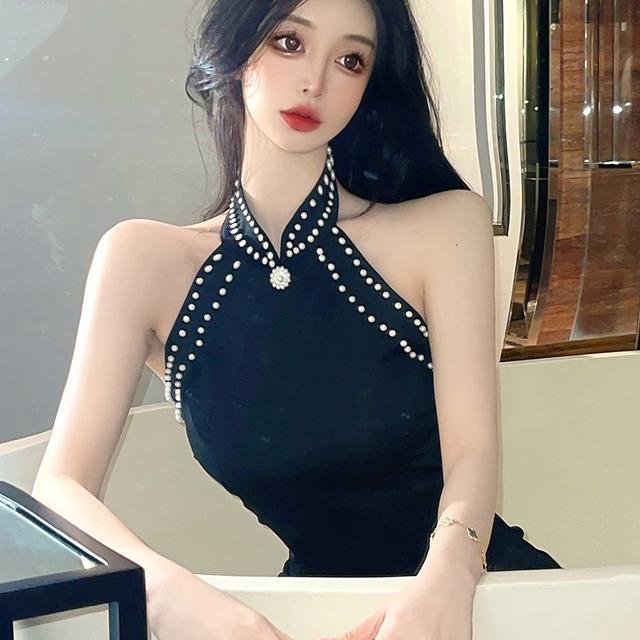 Chân Váy Ôm Dáng Xẻ Tà Đính Hạt Cườm Thời Trang Cao Cấp Phong Cách Mới Cho Nữ