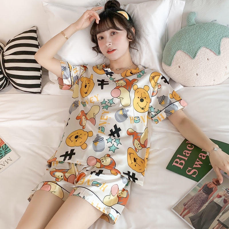 Đồ Bộ Ngủ Tay Ngắn Mặc Nhà Vải Lụa Mềm Mát Tay Ngắn Quần Cọc H&amp;N FASHION SHOP