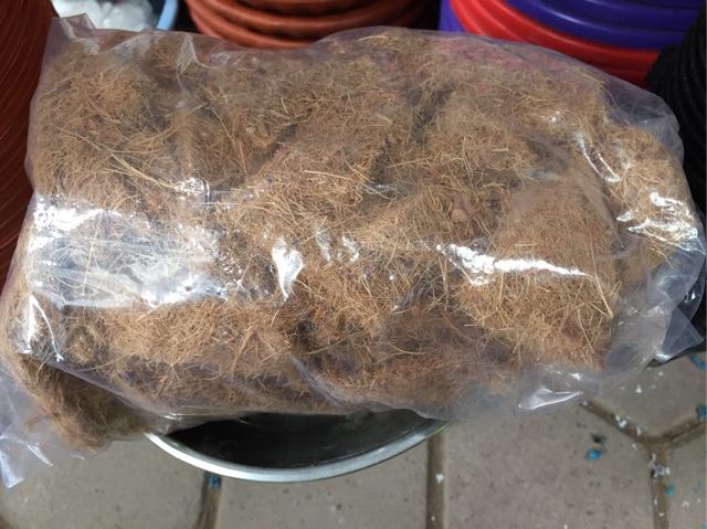 Mùn dừa, xơ dừa vụn, xơ dừa miếng tiêu chuẩn chất lượng đẩm bảo cho cây