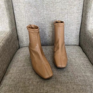 Boot da bóng 5cm quảng châu