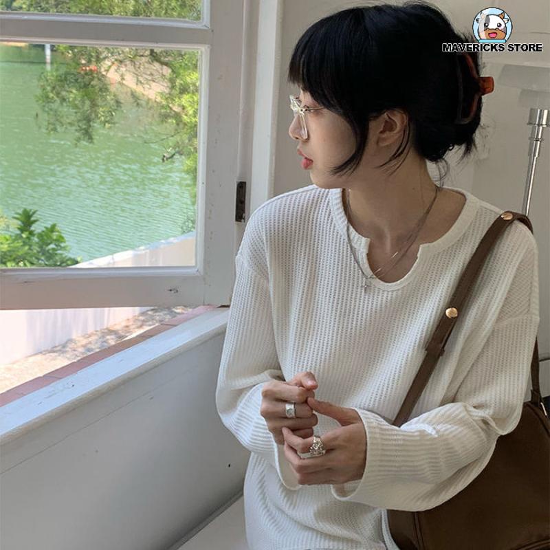 Áo thun nữ tay dài màu sắc đơn giản