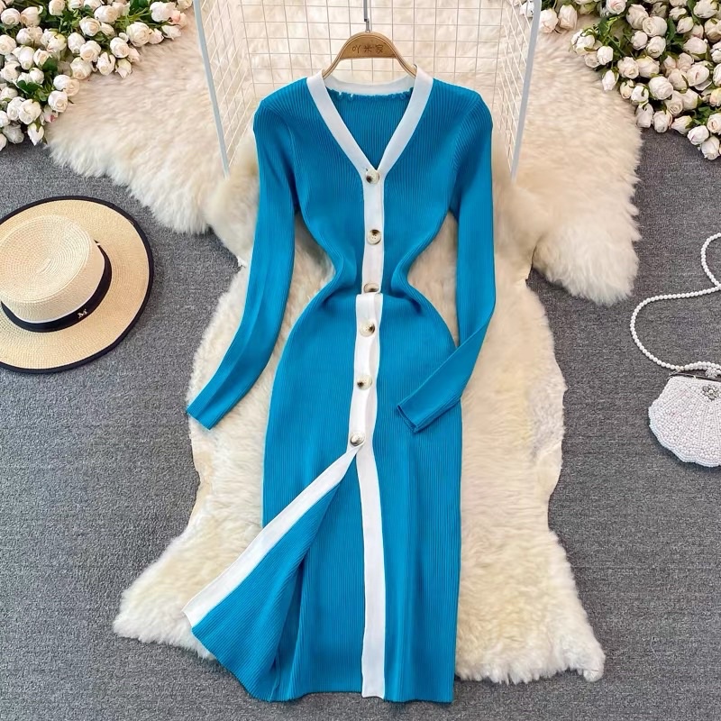 Đầm cổ V tay dài phối viền sọc trắng giữa hàng cúc, đầm body dài tay cổ tim, đầm body maxi