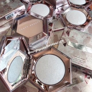 Highlight Fenty Diamond Bomb