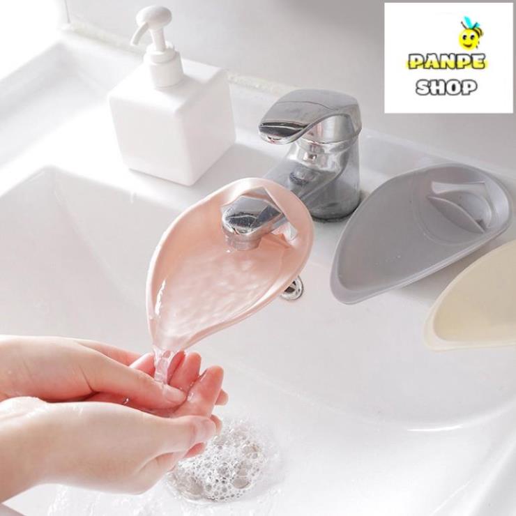 Dụng cụ mở rộng vòi nước giúp bé rửa tay 14.5x10cm 9099PP