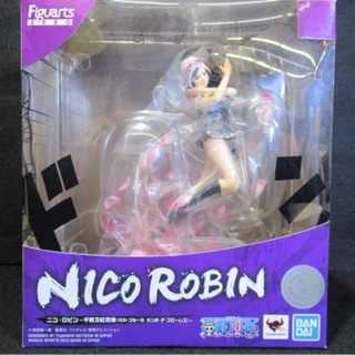 Mô hình Figure Figuarts Zero Nico Robin Mil Fleur Campo de Flores