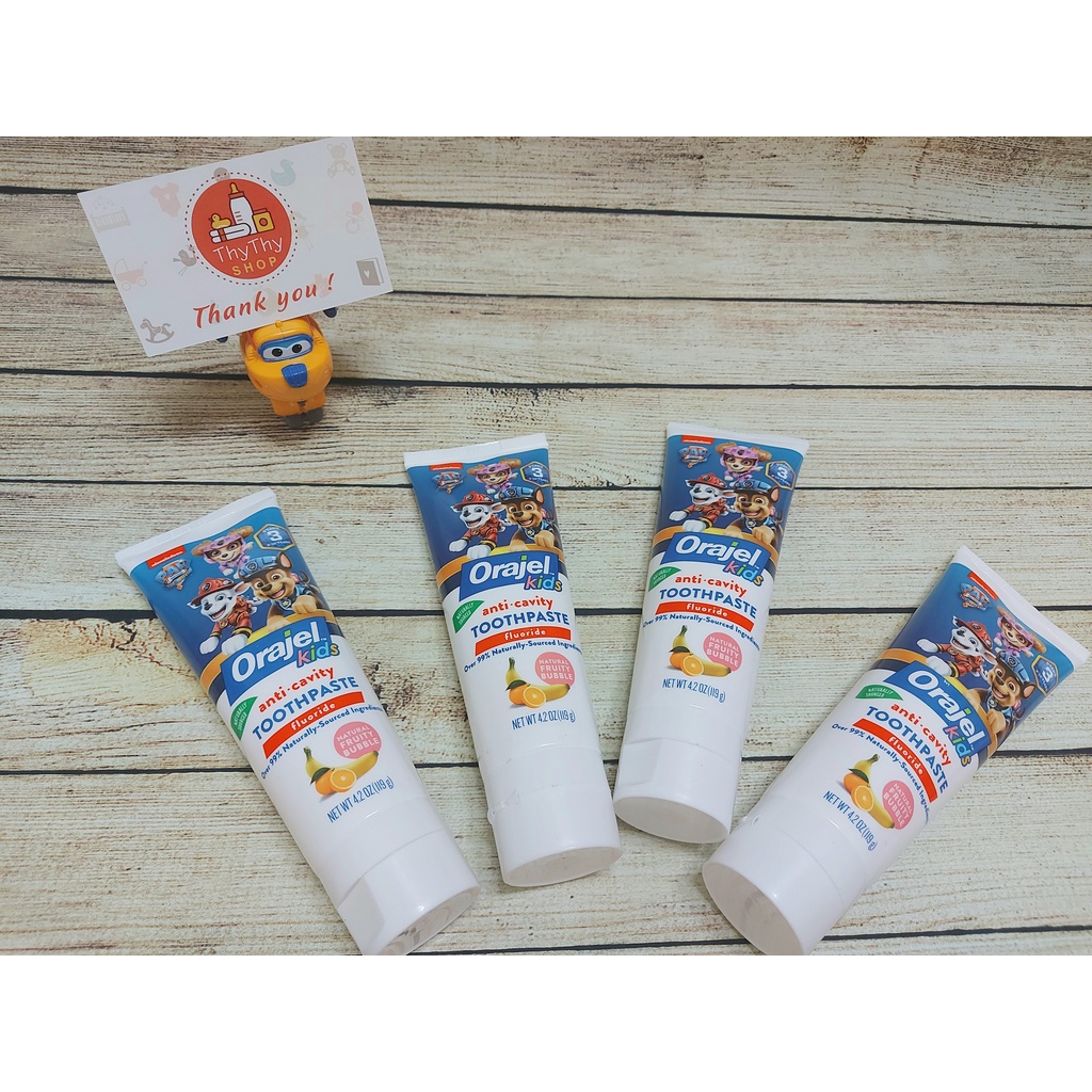 Kem đánh răng cho bé Orajel dành cho bé trên 2 tuổi