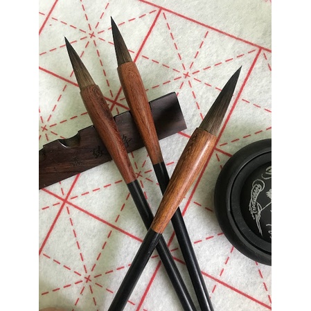 BÚT LÔNG THƯ PHÁP - BÚT LÔNG CHỒN THUỶ ĐIÊU VƯƠNG