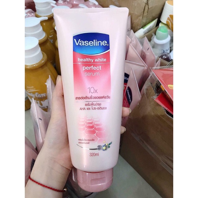 Sữa Dưỡng Thể Vaseline Perfect Serum 10X Tuýp 320ml