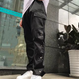 Quần tear away pant