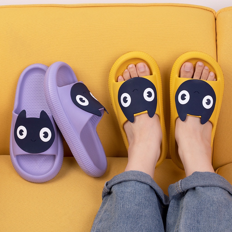Dép Quai Ngang Đế Mềm Hình Mèo Đen Mắt To Dễ Thương