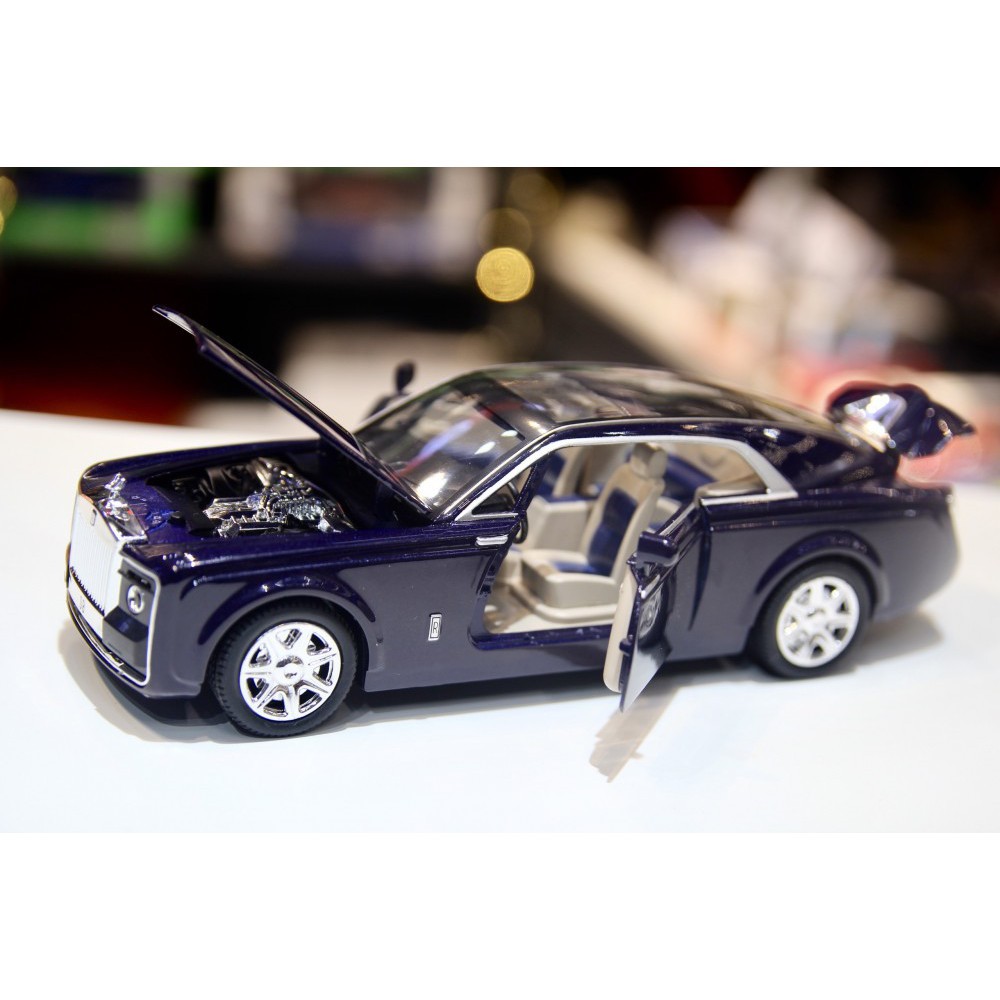 Xe mô hình Rolls Royce Sweptail tỉ lệ 1/24 XLG màu xanh đen