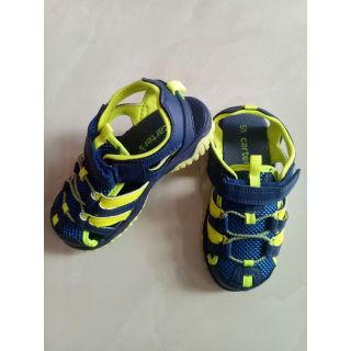 Combo giầy và quần cho khách
