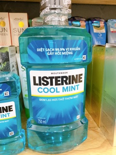 Nước súc miệng Listerine Cool Mint