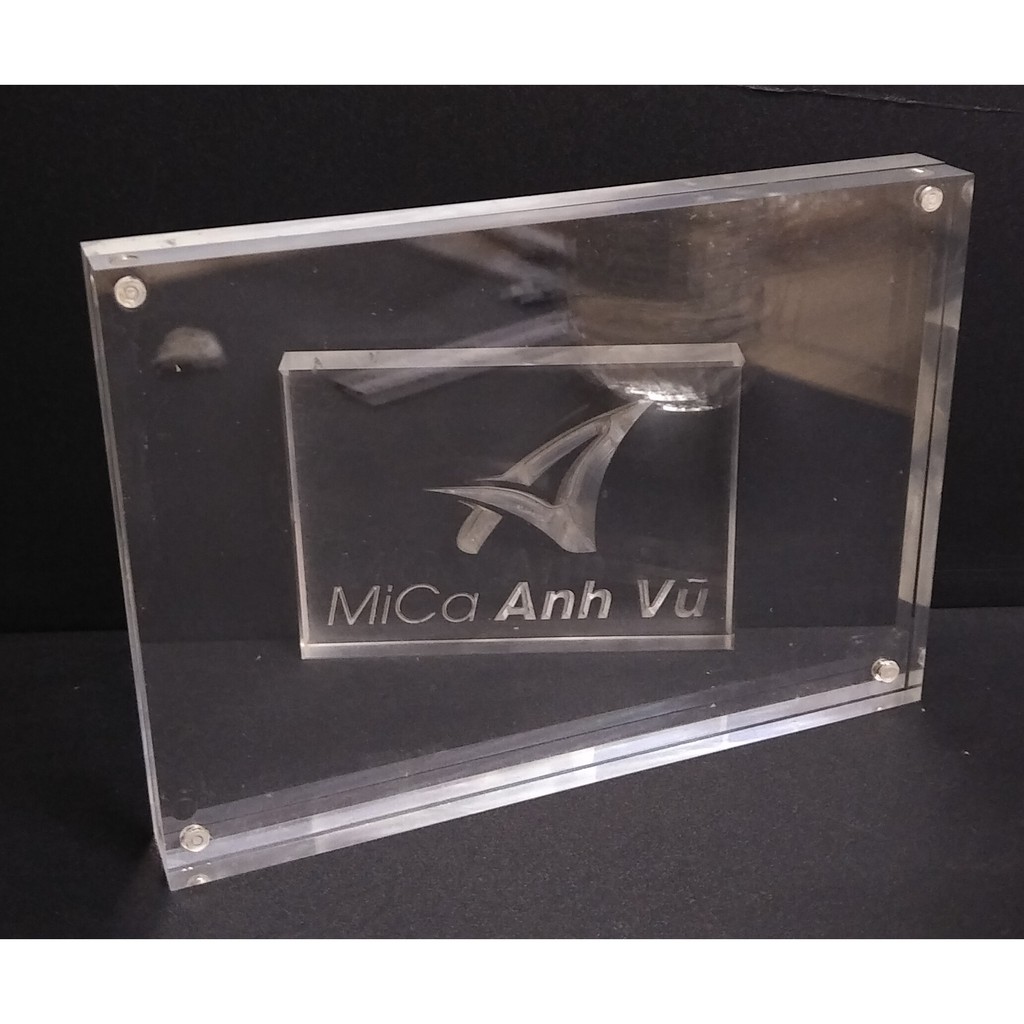 Khung Ảnh Mica Trong Suốt Gắn Nam Châm Để Bàn