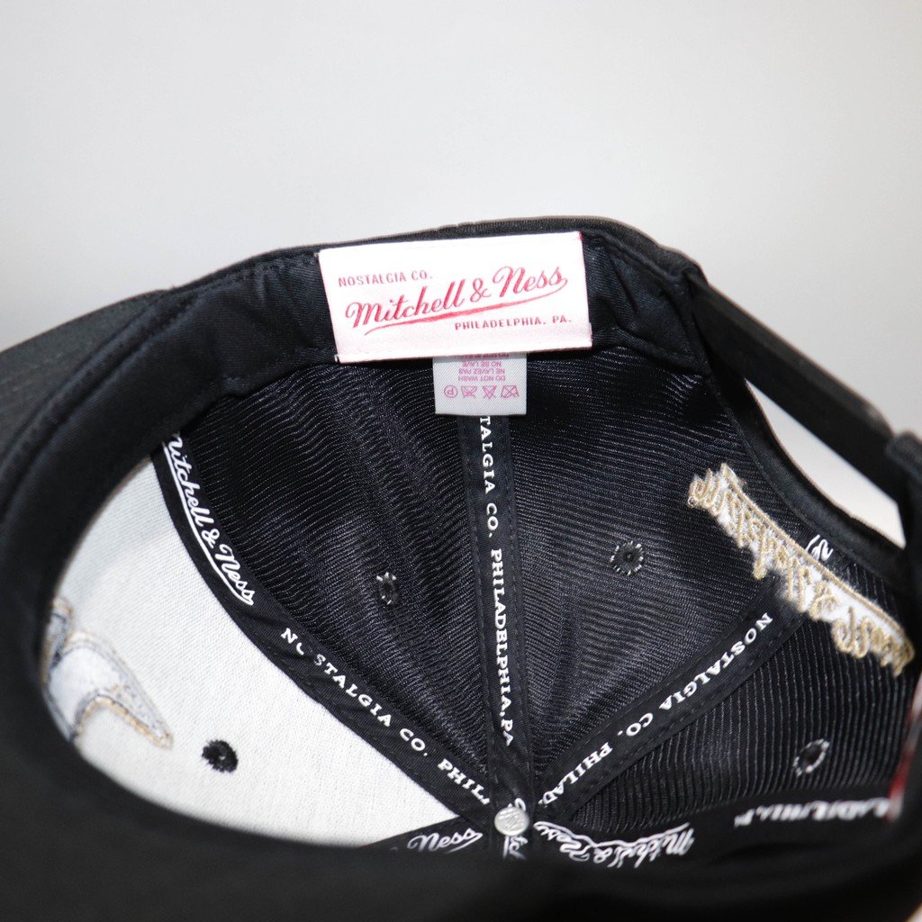 Nón NHS Snapback Bulls Chữ B Gold Huyền Thoại 2022 BULL006