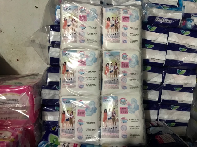 Lô 6 gói Diana Sensi Siêu Mỏng Cánh Gói 8 Miếng)