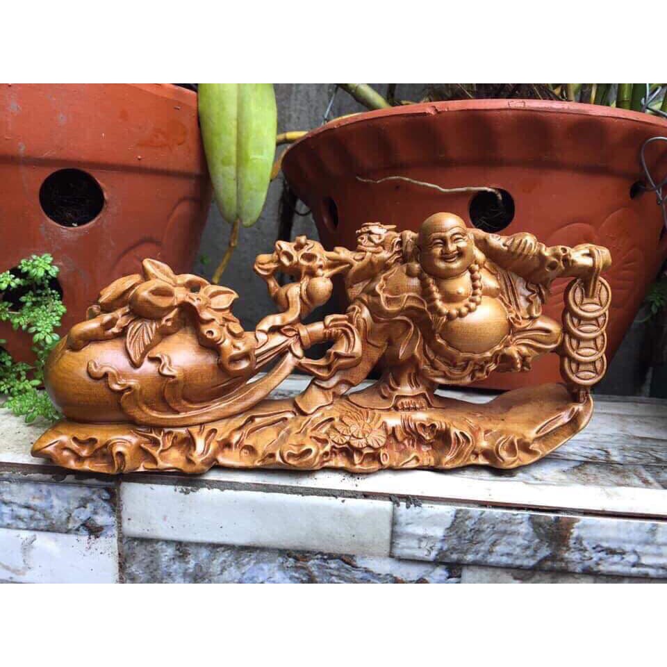 Tượng Phật Di Lặc kéo bao tiền gỗ Bách Xanh thơm nức 2020