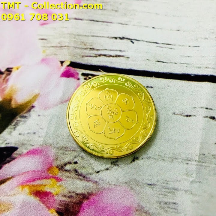 Xu Phật A Di Đà In Màu, Đồng xu làm bằng Niken mạ vàng, sáng bóng, in màu sắc rõ ràng, bắt mắt - SP005191