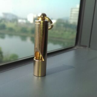 Còi đồng đẹp độc đáo giá rẻ