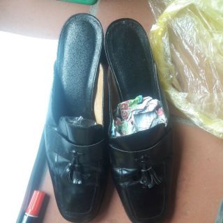 Giầy sục nữ