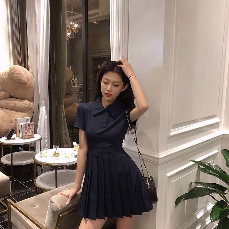 Váy POLO xếp ly liền thân tay cộc