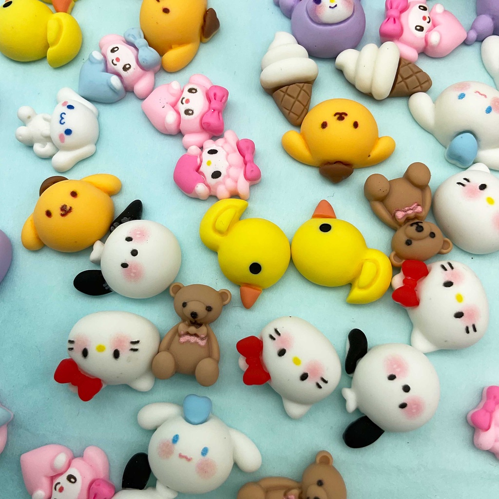 SANRIO Bộ 20 Phụ Kiện Trang Trí Móng Tay / Điện Thoại Hình Gấu / Kem / Vịt Vàng 3D Dễ Thương DIY