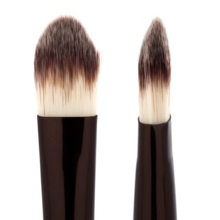 Cọ che khuyết điểm lớn Hourglass số 8