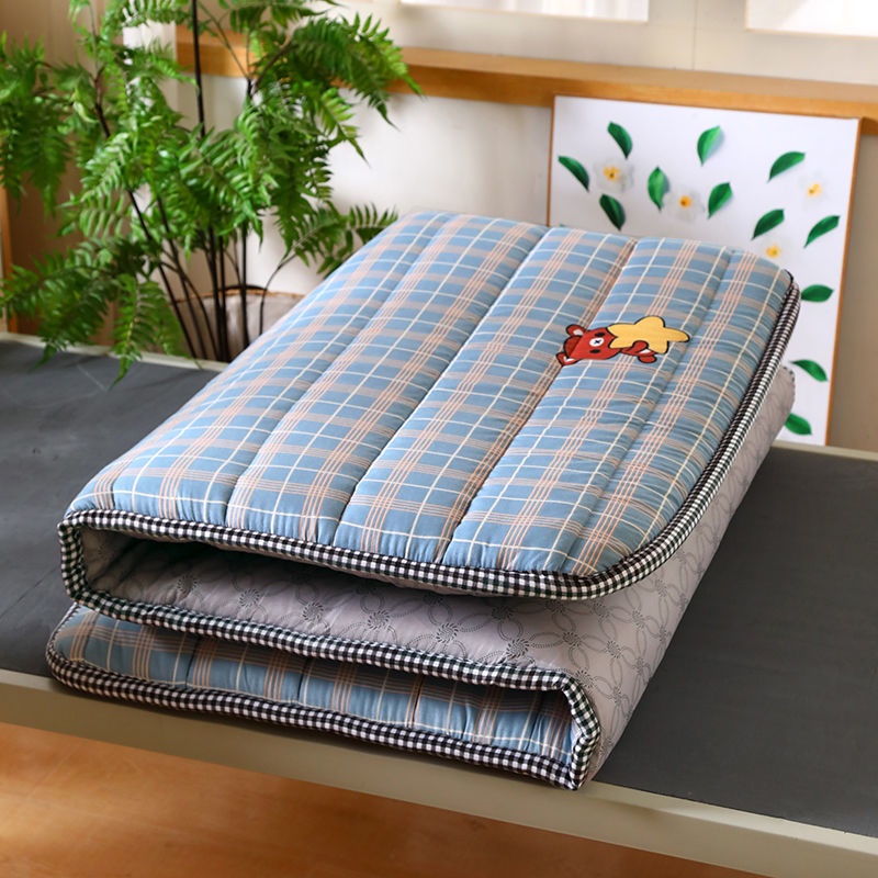 Nệm Ngủ Đơn Dày Dặn Chống Ẩm Chống Trượt Có Thể Gấp Gọn Tiện Dụng