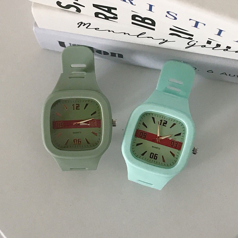 Đồng Hồ Winner Mặt Vuông Nhỏ Chống Thấm Nước Phong Cách Retro Chất Lượng Cao Cho Nữ Mười Hai Tuổi