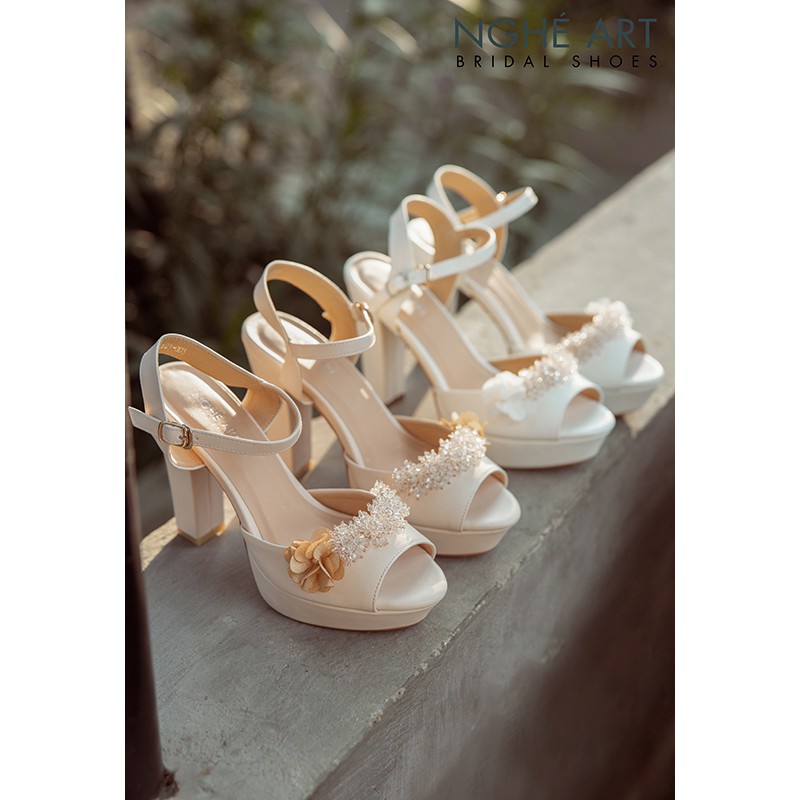 Giày cưới Nghé Art cao gót đính hoa pha lê 341