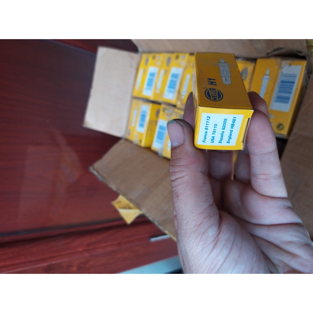Bóng Đèn Halogen chính hãng Hella H1 12v 100w Cho Xe Hơi ô tô