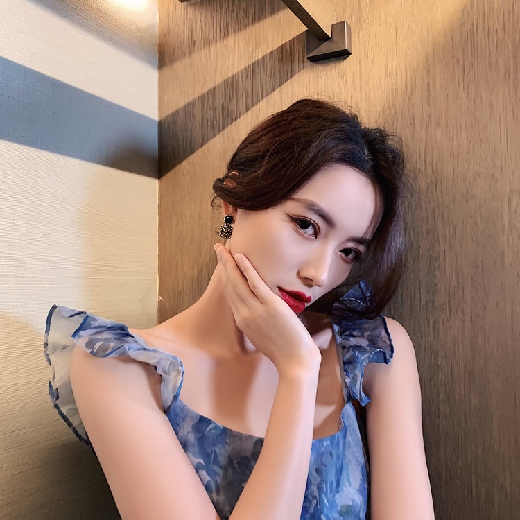 Bông tai nữ Khuyên nữ dáng ngắn lấp lánh thanh lịch sang trọng xinh đẹp dễ thương giá rẻ BT83