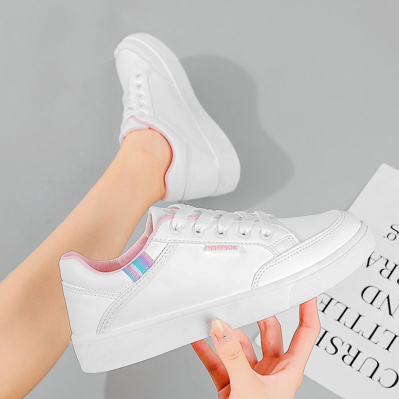 Giày thể thao nữ đơn giản năng động thời trang